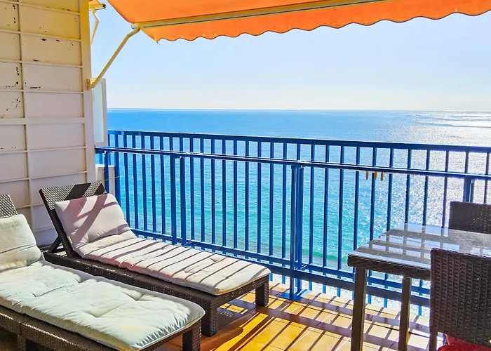 Apartment Palmeras Playa Levante First Line By Interhome